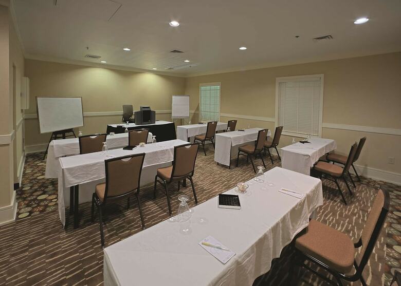Hotel Doubletree Guest Suites Atlanta-galleria