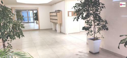 Apartamento Grand Studio Azur Avec Terrasse - Vieil Antibes