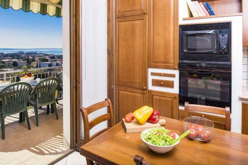 Apartamento Relax Con Vista Lago Di Garda
