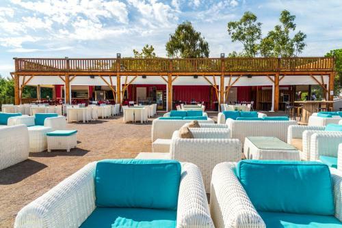 Camping Maeva Club Le Lagon D'argel�s ****