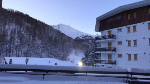Apartamento Piste A Due Passi - Sestriere, Residence Valleverde