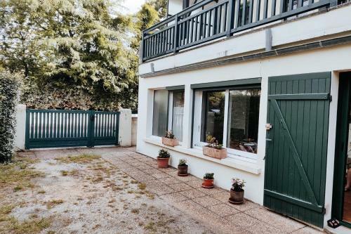 Superb House At 1 Minute From The Beach