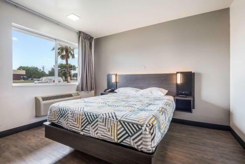 Motel 6 College Station - Bryan