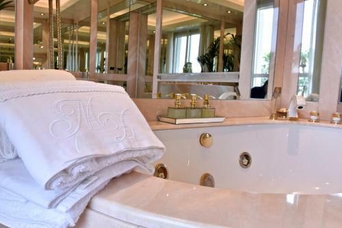 Hostal La Via Romana Boutique Guest House