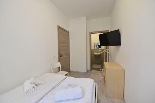 Mary's Rooms & Apartments
