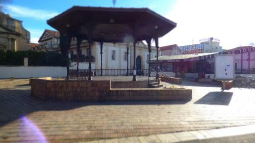 La Maison Entre Les Ar�nes Et La Gare