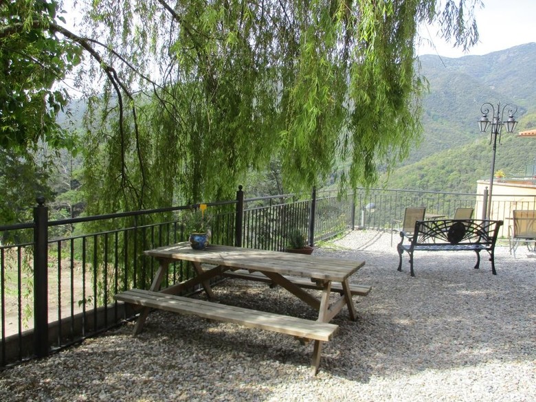 Apartaments Turistics Cal Ferrer