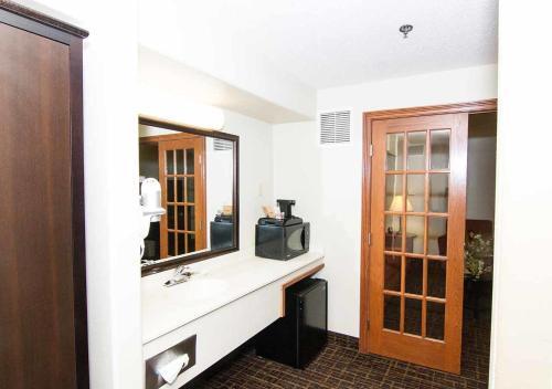 Hotel Americinn Lodge & Suites Peoria