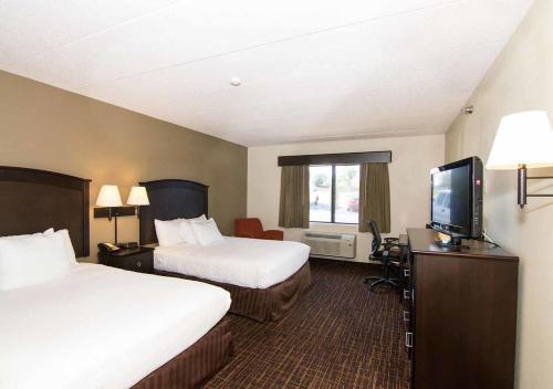 Hotel Americinn Lodge & Suites Peoria
