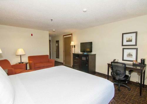 Hotel Americinn Lodge & Suites Peoria