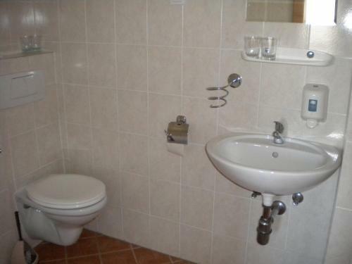 Hostal Fr�hst�ckspension Matheidl