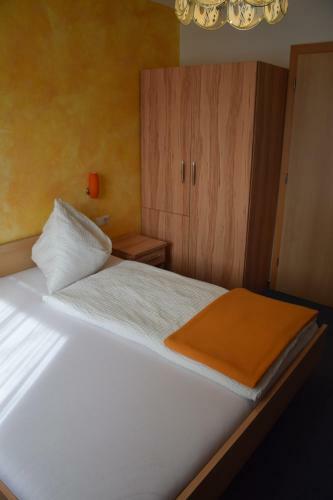 Hostal Fr�hst�ckspension Matheidl
