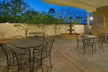 Hotel Holiday Inn Express & Suites Rancho Mirage
