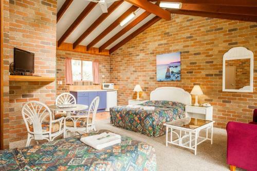 Hotel Crescent Head Resort & Conference Centre