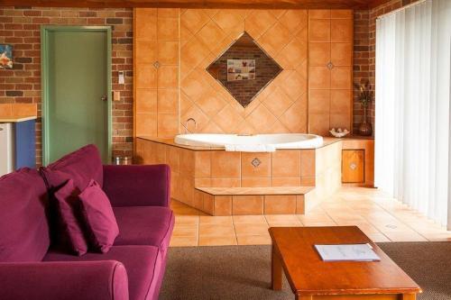Hotel Crescent Head Resort & Conference Centre