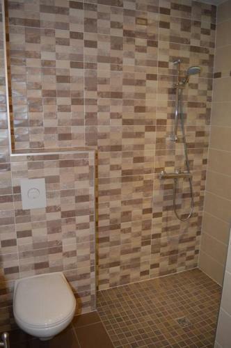 Hostal La Perroni�re