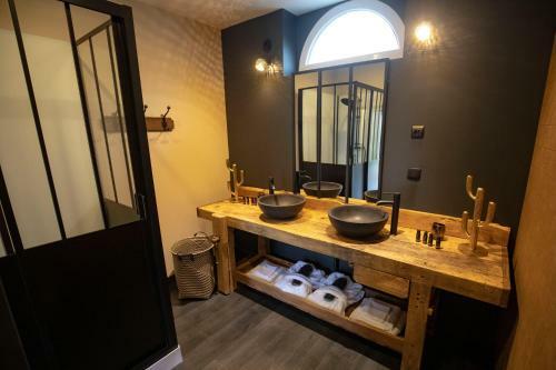 Hostal Le Baptist�re - Adults Only
