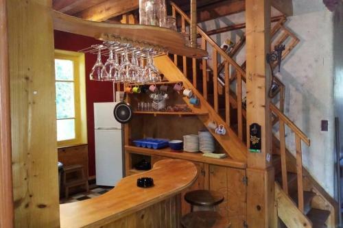 Maison 18 Pers. En Sud Ard�che, � 2 Pas D'aubenas