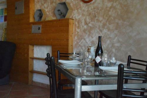 Maison 18 Pers. En Sud Ard�che, � 2 Pas D'aubenas
