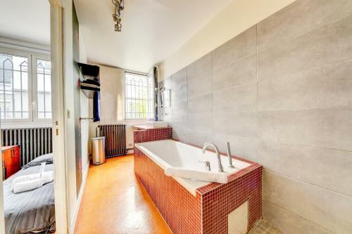 Loft Triplex Avec Roof-top Aux Portes De Paris