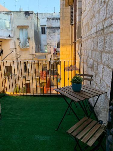 Apartamento Terrazzini In Corte (House Nel Centro Di Bari )