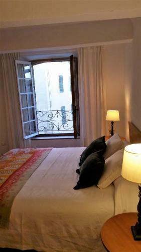 Bed & Breakfast Ana�s Guest House Chambres D`h�tes