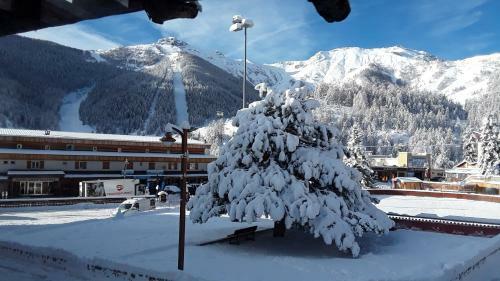 La Grange D'aur - Place D'auron