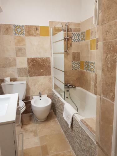 Hotel H�tel Chastellares
