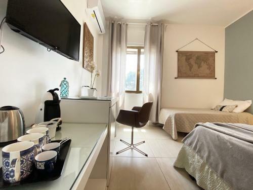 Hostal Bari Rooms Suite Station