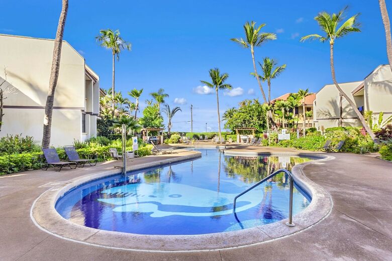 Apartamentos Maui Beach Vacation Club