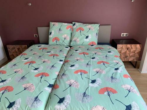 Hostal L'appartement Et Les Suites De Vjl...