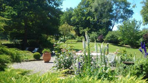Hostal Le Prieur�