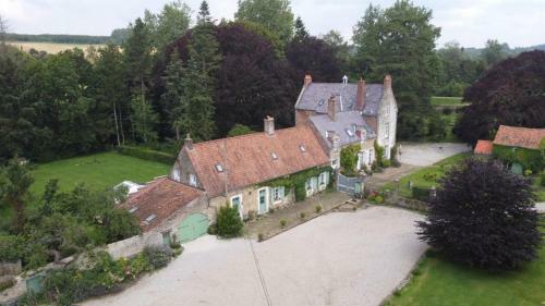 Bed & Breakfast Petit Manoir De La Berthenlaire