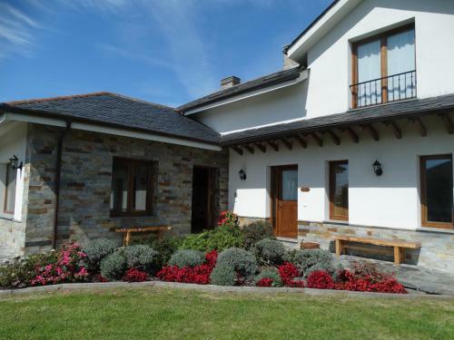 Apartamentos La Cruz De Paderne