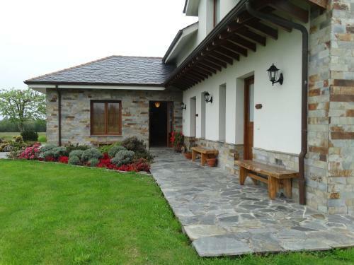 Apartamentos La Cruz De Paderne