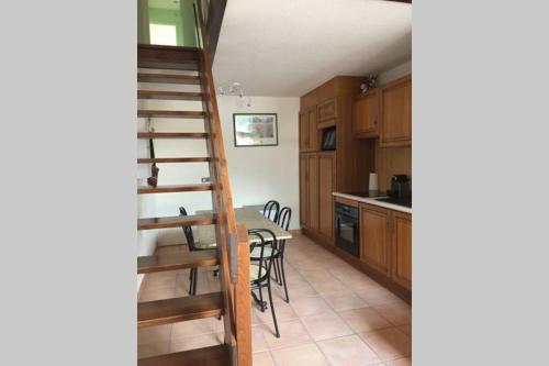 Apartamento T2 Bis, Au Calme Centre Bagn�res-de-luchon