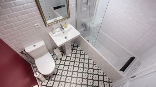 Hostal Maison D'h�tes "au Coeur D'avignon"