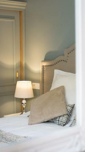 Hostal Maison D'h�tes "au Coeur D'avignon"