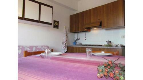 Cozy Apartment With Terrace In Excellent Location
