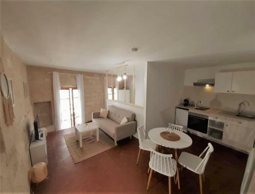 Apartamento Le Quatri�me - Avignon Intramuros
