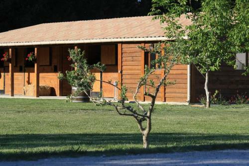 Le Petit Mas Entre Provence Et Camargue 5 Pers