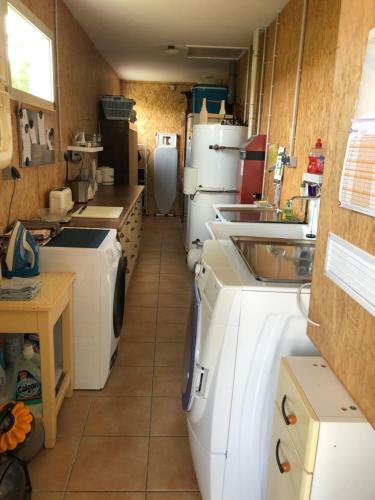 Villa Anani 9/p+1bb Piscine Chauff�e