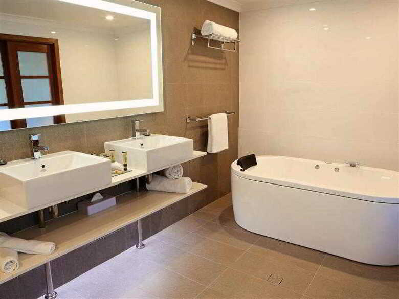 Hotel Novotel Vines Resort Swan Valley