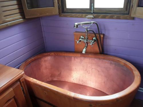 Bed & Breakfast La Roulotte De L'ami Nature