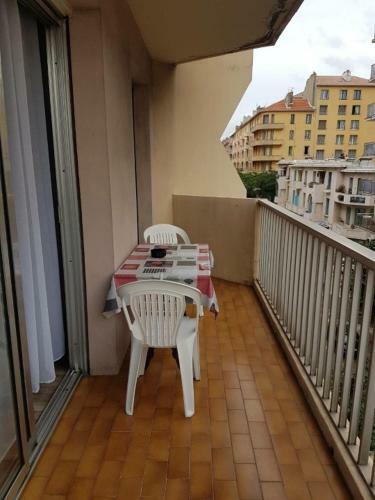 Apartamento Joli Studio Centre Ville De Bastia