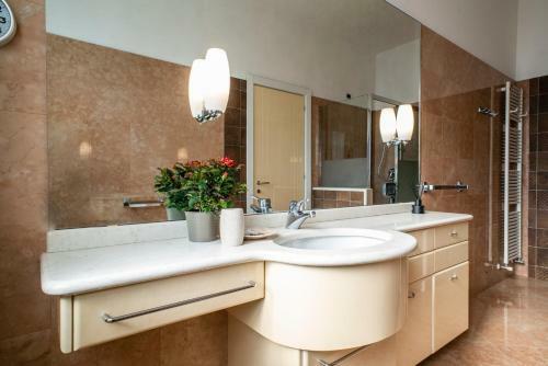 Hostal Bibli� Rooms Guesthouse