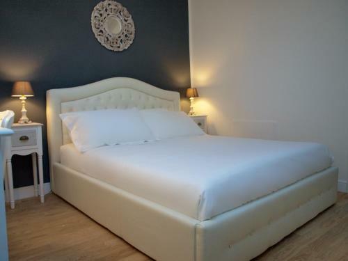 Hostal Acquaderni Rooms