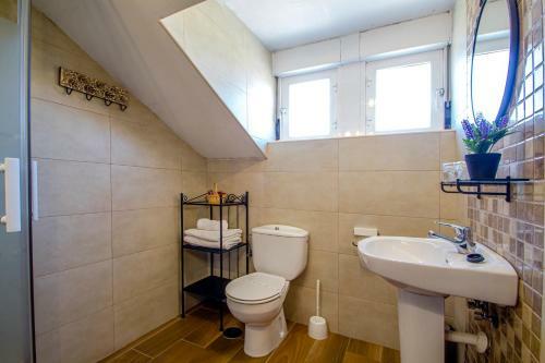Albergue Hoster�a Fimar