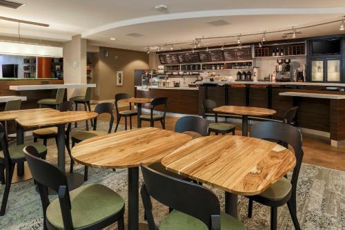 Hotel Courtyard By Marriott Potomac Mills Woodbridge
