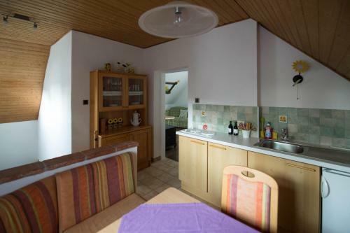 Hostal Themenpension Haus Sanz